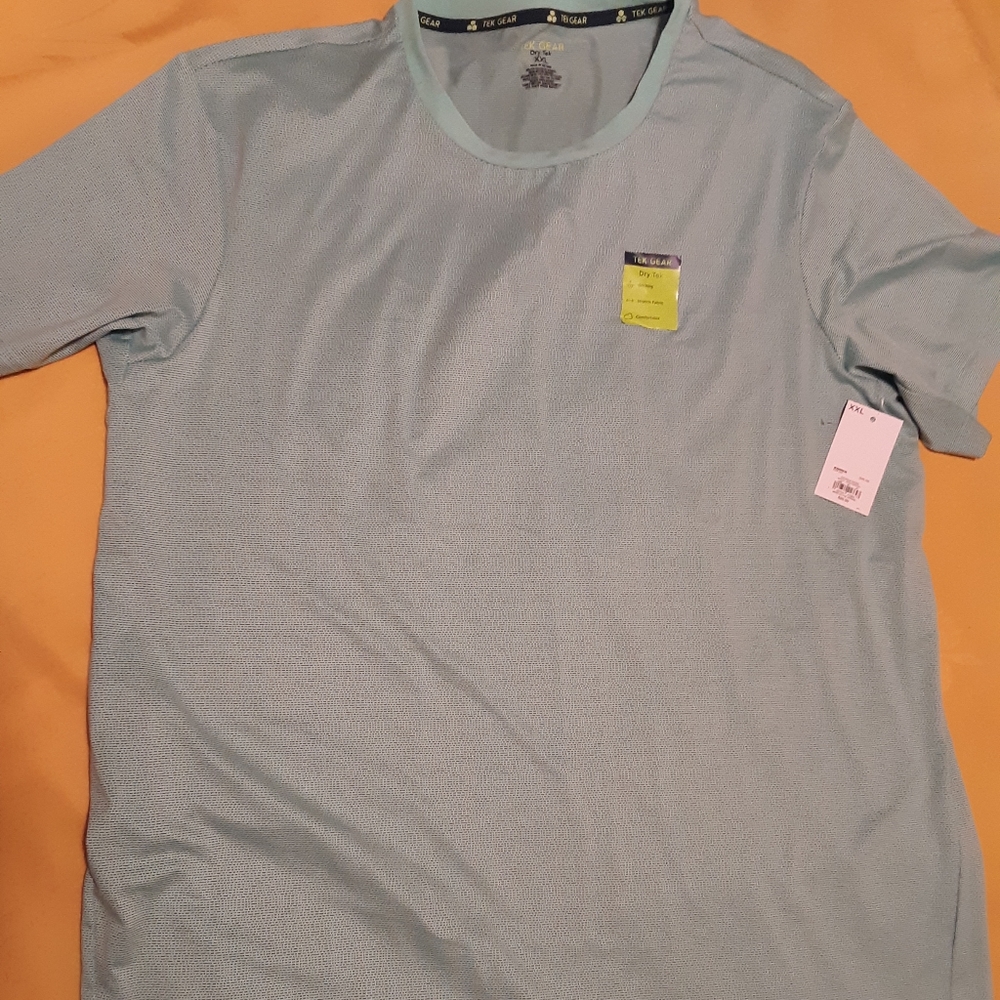 Tek Gear men's top